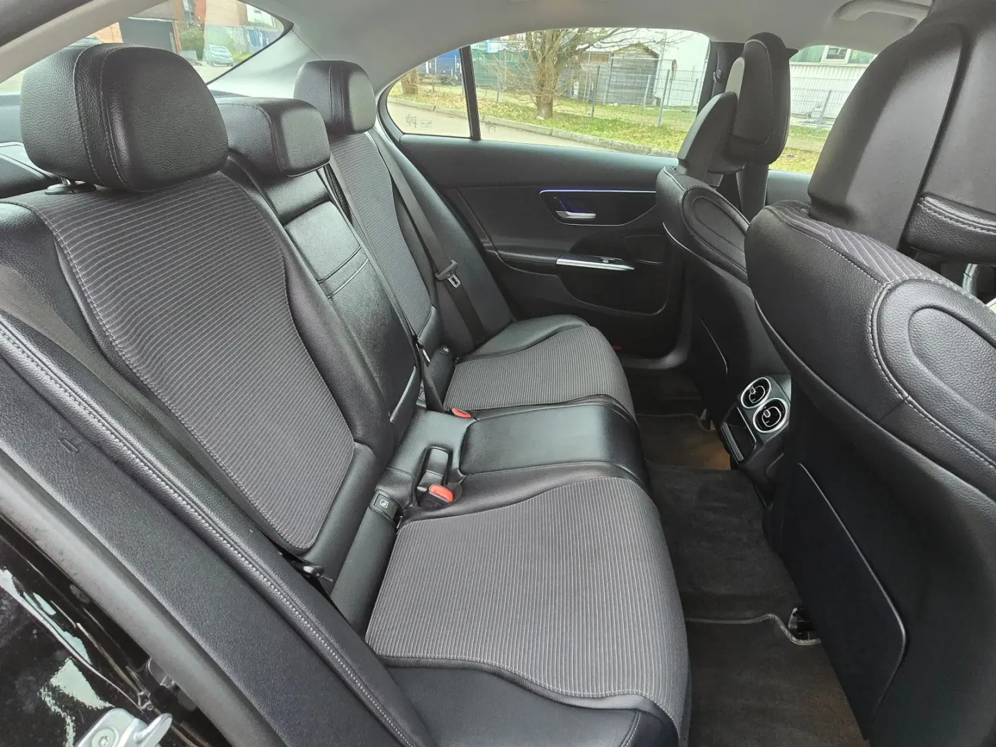 C 220 d  Limo Avantgard Navi R.Ka.Ambiente-Beleu