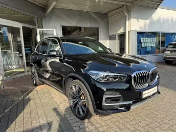 X5 xDrive 45e Luftfederung AHK Pano Navi Memory