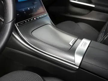 C 300 e Avantgarde MBUX Navi Distronic AHK