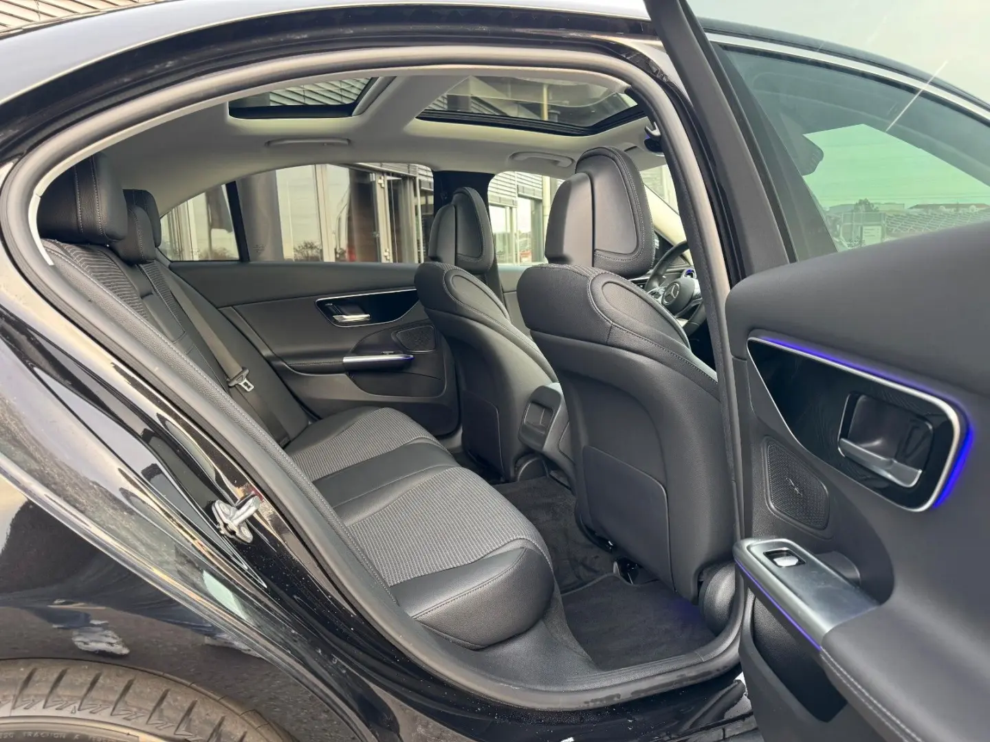 C 220d Avantgarde Pano HUD RFK TotW AmbiPrem