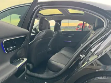 C 220d Avantgarde Pano HUD RFK TotW AmbiPrem