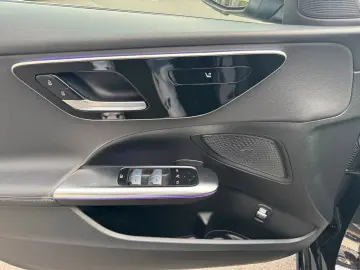 C 220d Avantgarde Pano HUD RFK TotW AmbiPrem