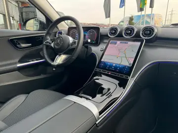 C 220d Avantgarde Pano HUD RFK TotW AmbiPrem