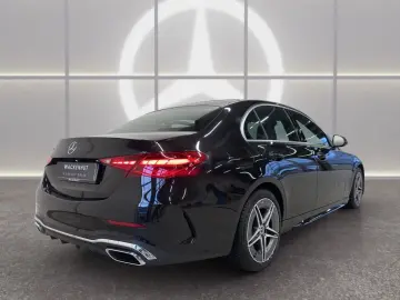 C 220 d AMG ADVANCED RFK AHK DISTR NAVI-PREM LED