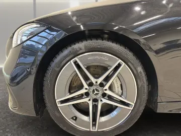 C 220 d AMG ADVANCED RFK AHK DISTR NAVI-PREM LED