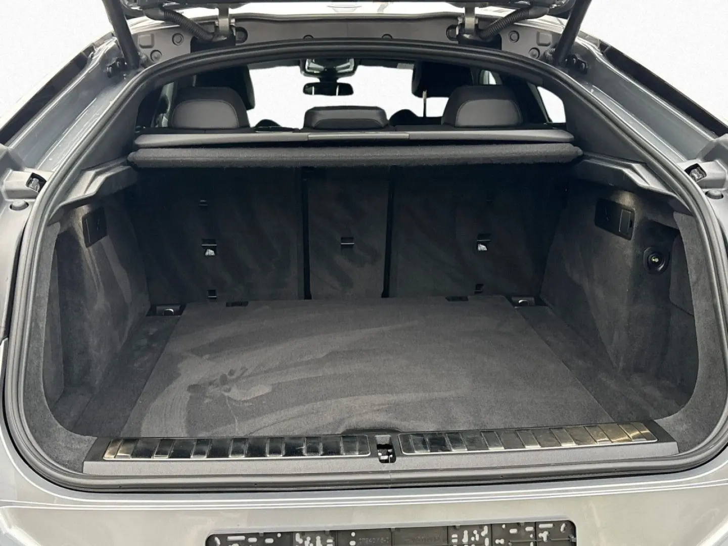 X6 xDr30d MSportPro IconicGlow 360 AuxHeater