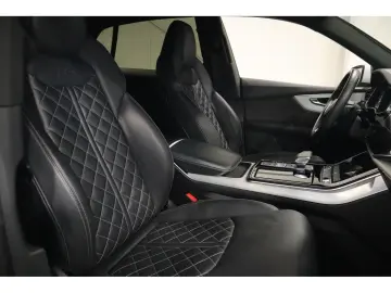 Q8 55 TFSI e quattro S-Line Pano LED PDC