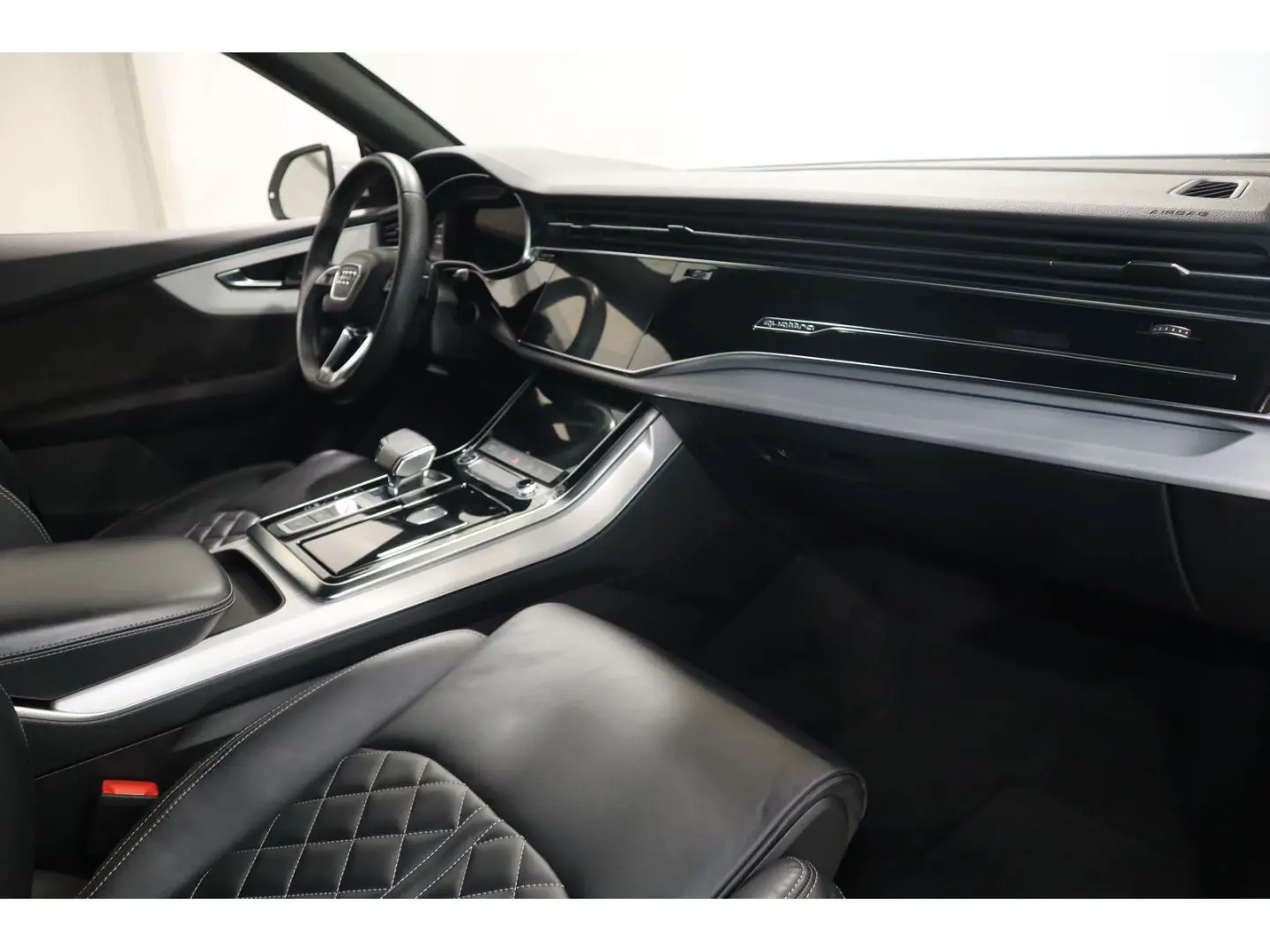 Q8 55 TFSI e quattro S-Line Pano LED PDC