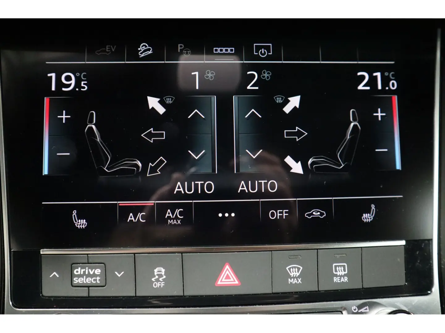 Q8 55 TFSI e quattro S-Line Pano LED PDC