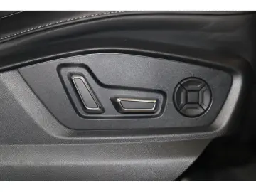 Q8 55 TFSI e quattro S-Line Pano LED PDC