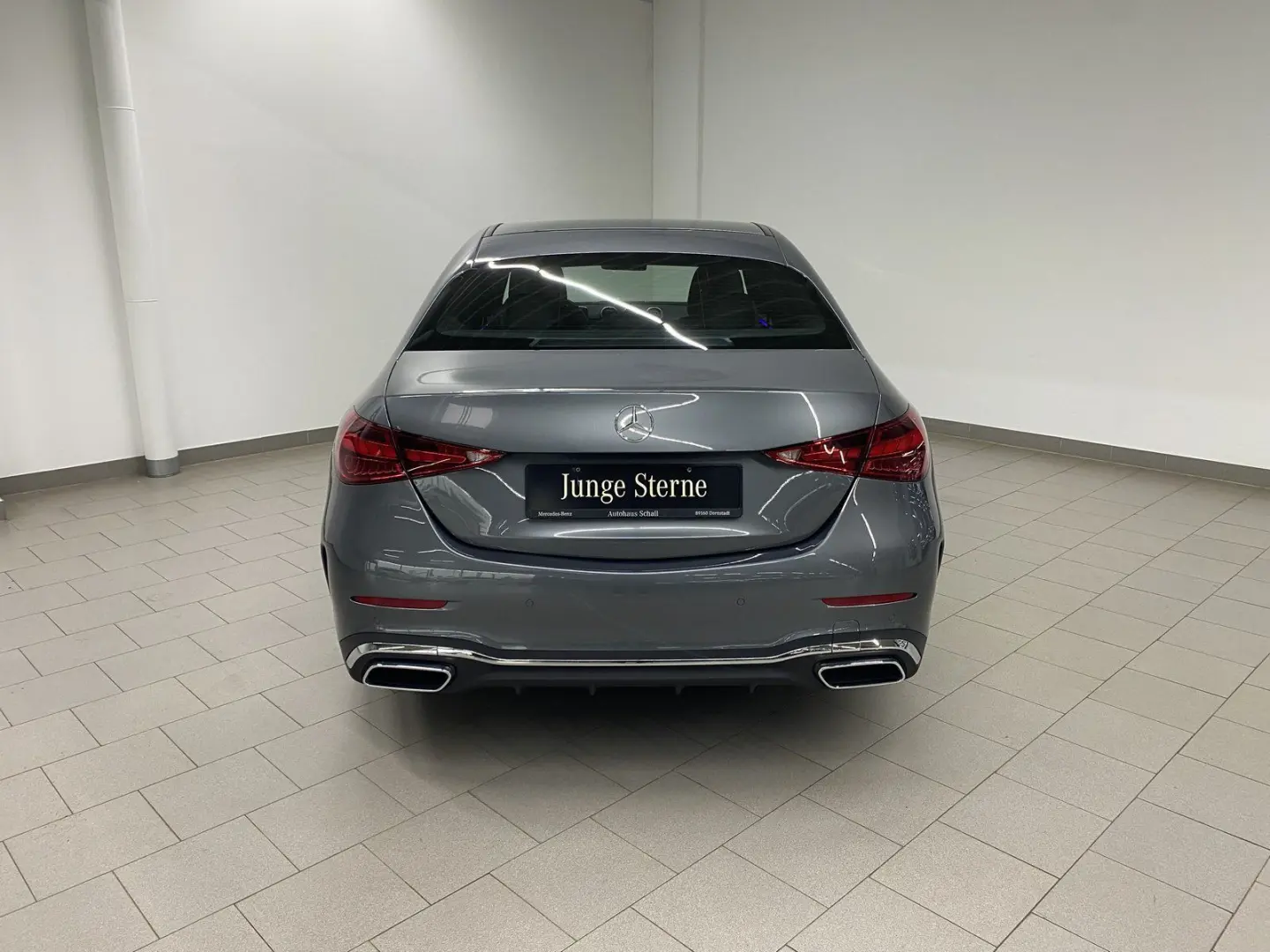 C 180 AMG DIGITAL LIGHT NAV 360  AMBIENTE 18 AMG