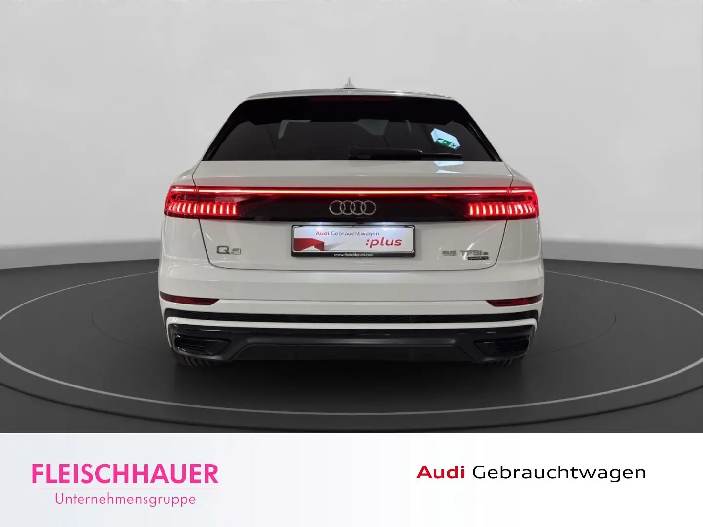 Q8 55 TFSI e qu. 2x S-Line Raute AHK 21'' Kamera