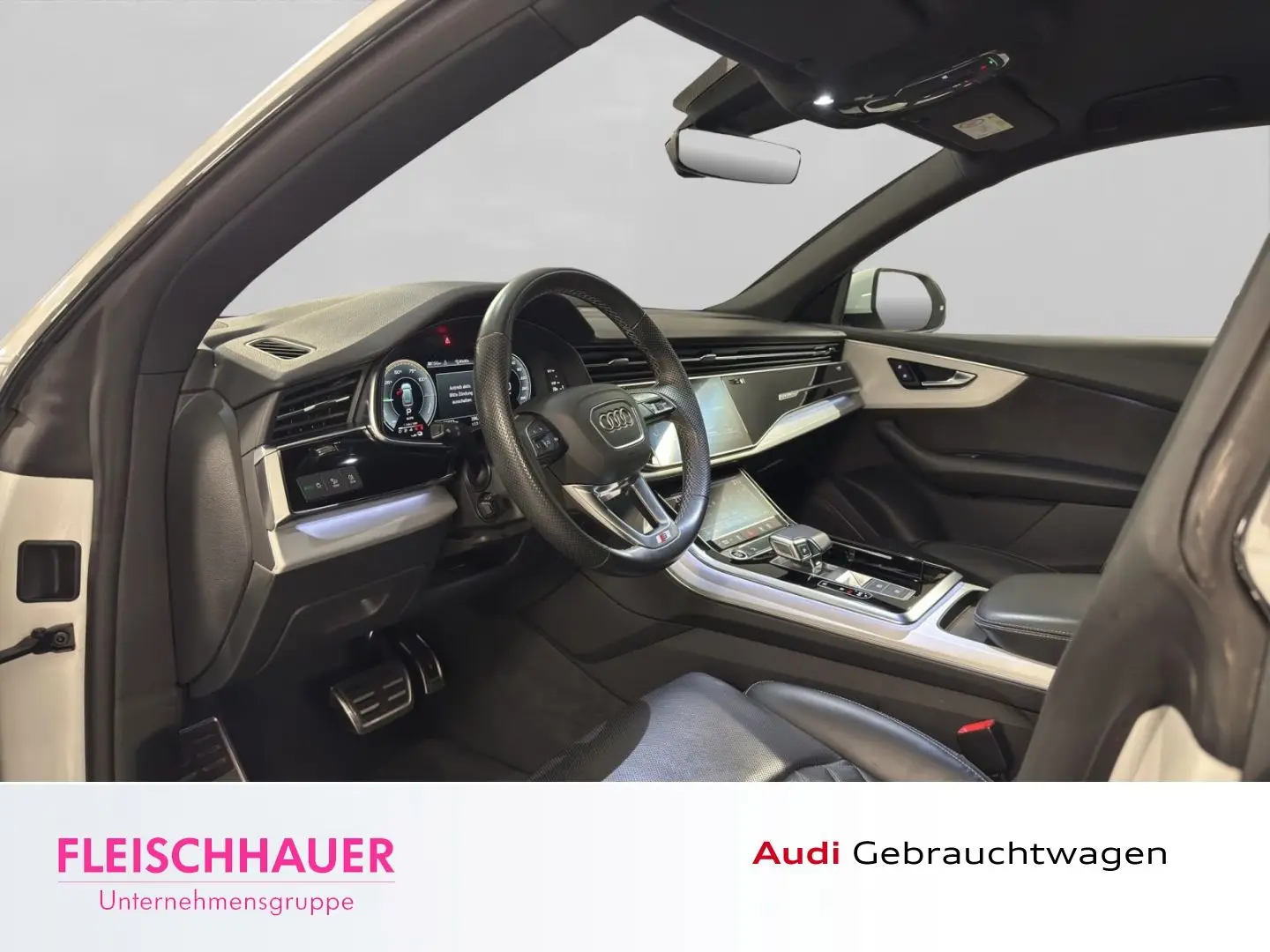 Q8 55 TFSI e qu. 2x S-Line Raute AHK 21'' Kamera