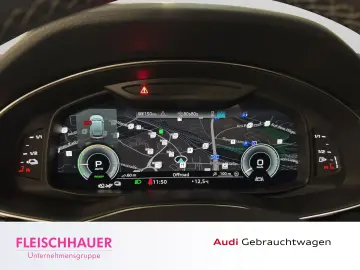 Q8 55 TFSI e qu. 2x S-Line Raute AHK 21'' Kamera