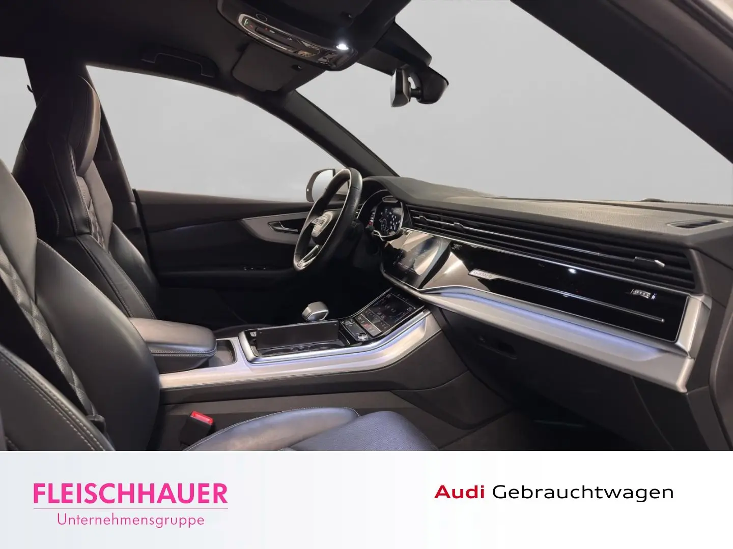 Q8 55 TFSI e qu. 2x S-Line Raute AHK 21'' Kamera