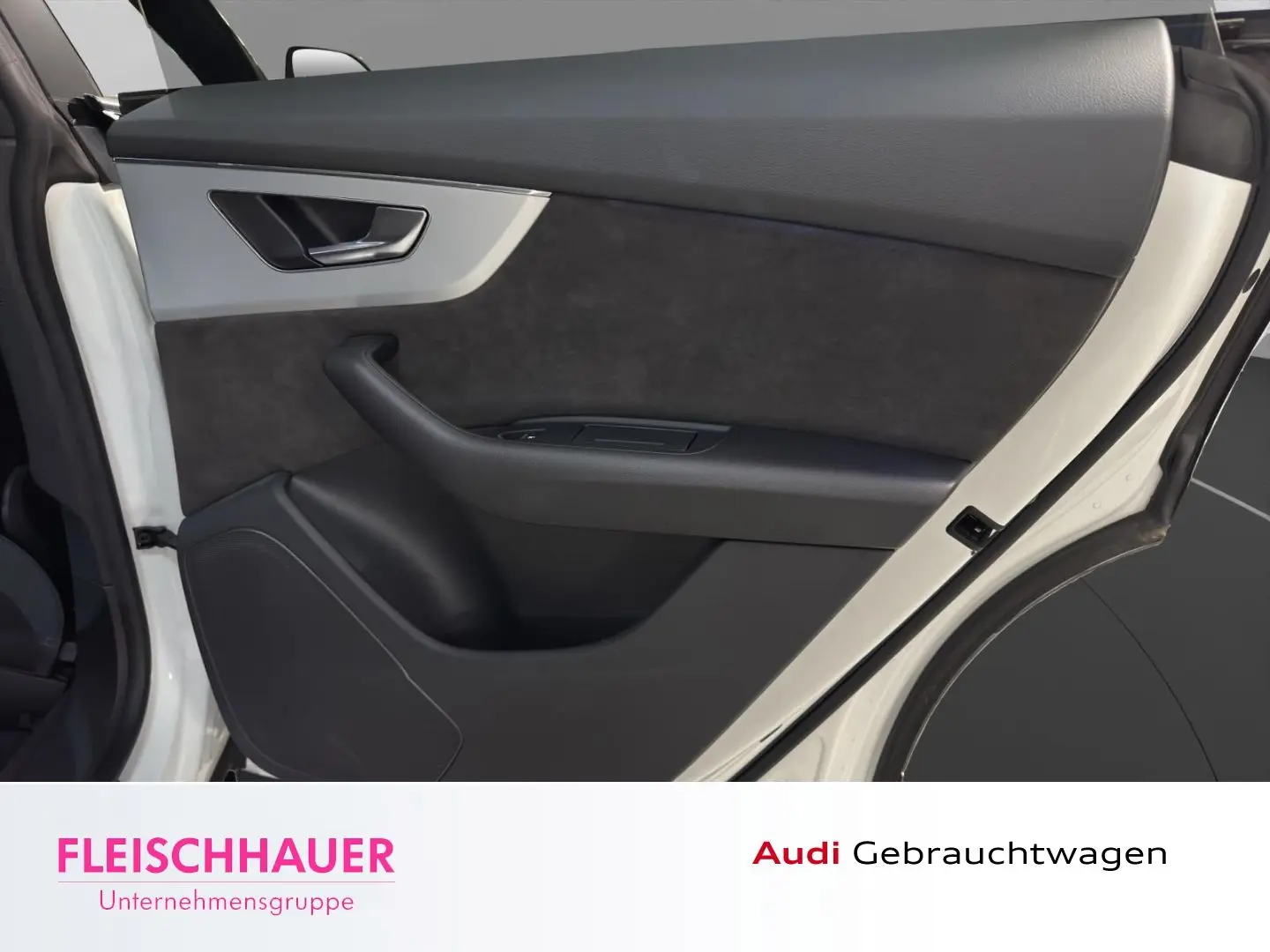 Q8 55 TFSI e qu. 2x S-Line Raute AHK 21'' Kamera