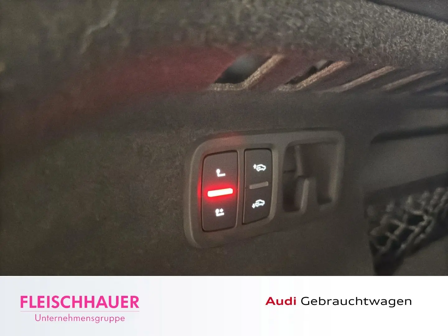 Q8 55 TFSI e qu. 2x S-Line Raute AHK 21'' Kamera