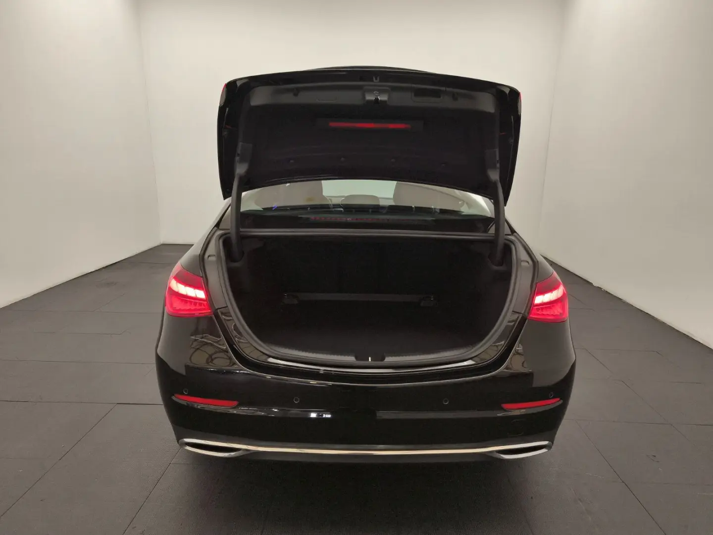 C 200d Avantgarde Advanced RüCam Ambiente