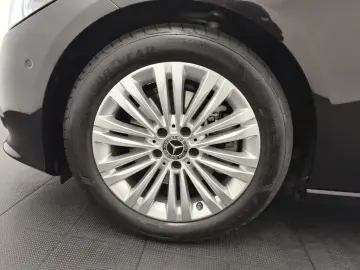 C 200d Avantgarde Advanced RüCam Ambiente