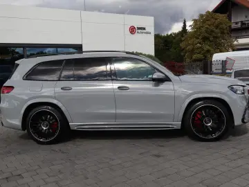 AMG GLS 63 4M  DESIGNO-MANUF.-Perf.-Standhzg-3D