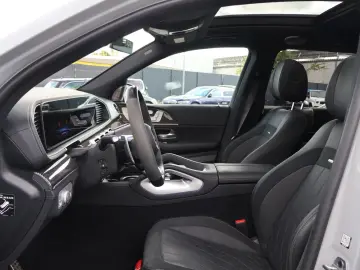 AMG GLS 63 4M  DESIGNO-MANUF.-Perf.-Standhzg-3D