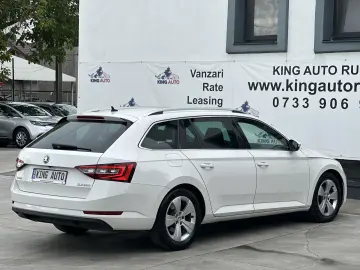 SKODA SUPERB COMBI