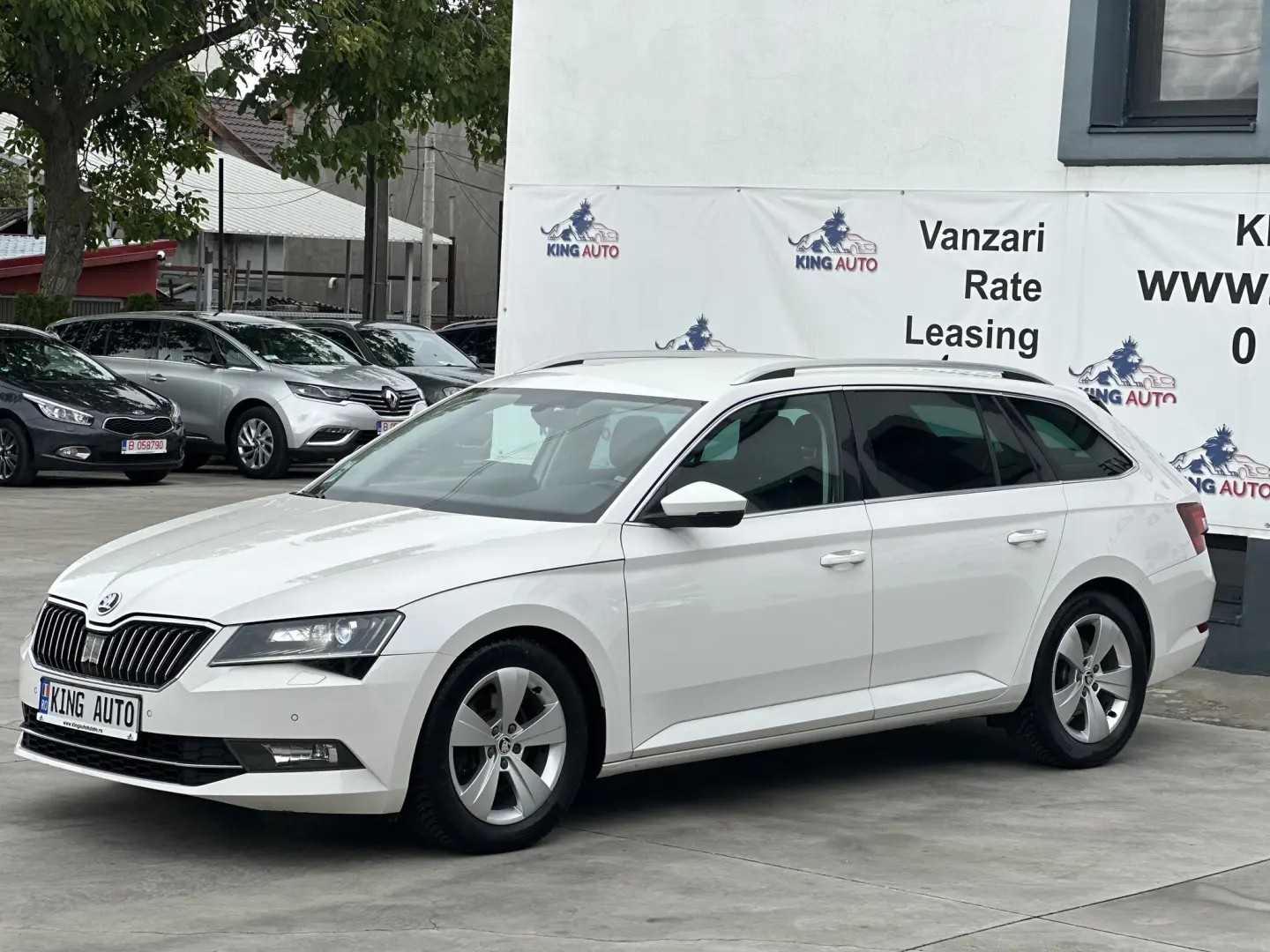 SKODA SUPERB COMBI