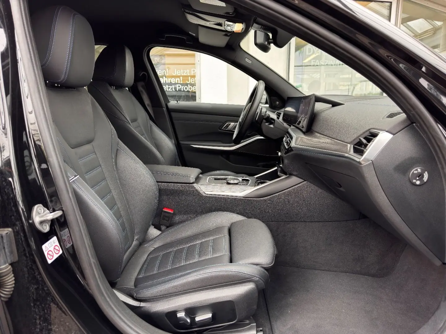 330e xDrive Lim. M-Sport HUD HK