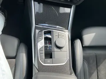 330i xDrive Lim. M Sport PRO HUD LC Prof. DA  H