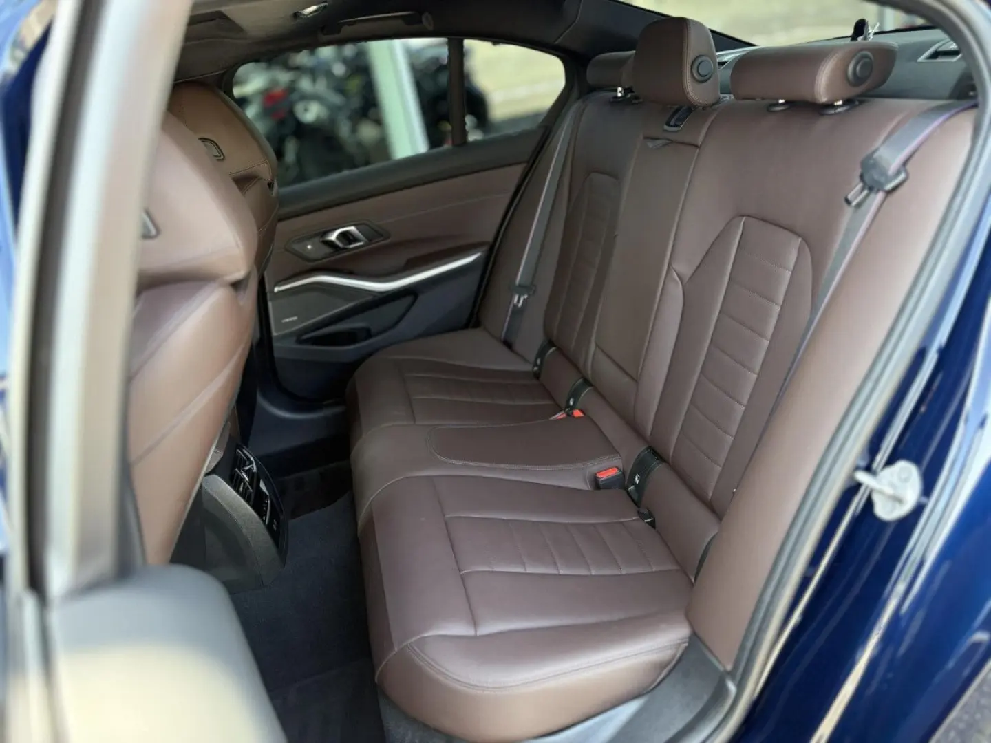 330i M Sport Pro Leder HUD ACC SurView Glasd.19