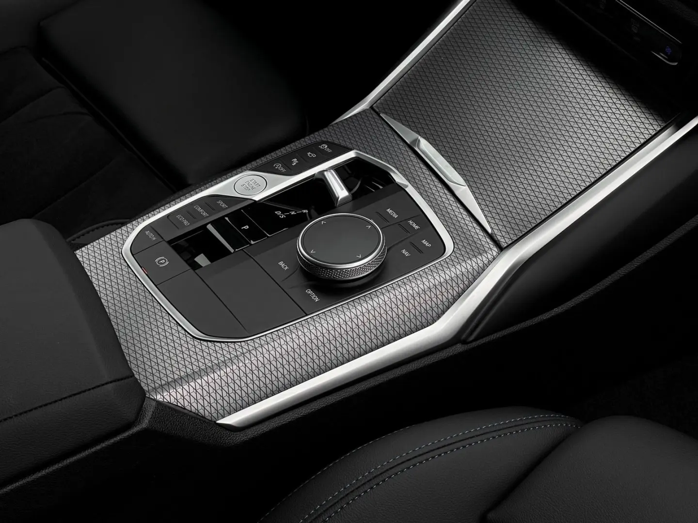 330i xDrive Limousine M SPORTPAKET HarmanKardon