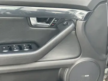 AUDI A4 Cabrio 3.0 V6