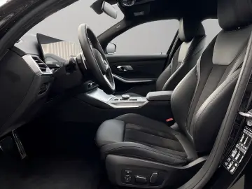 330i xDrive Limousine M SPORTPAKET AHK UPE 75.42