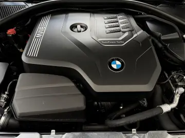 330i xDrive Limousine M SPORTPAKET AHK UPE 75.42