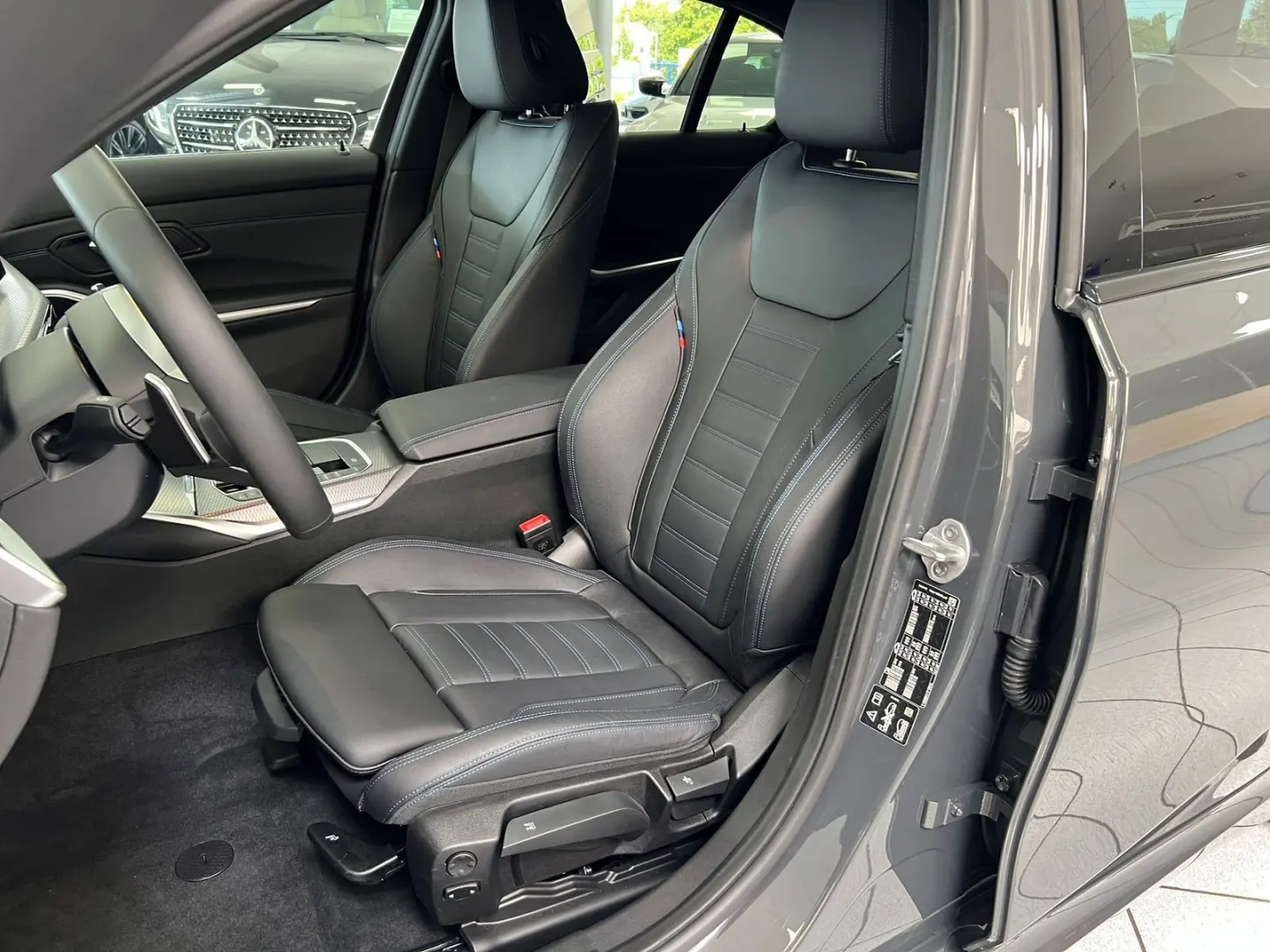 330 i xDrive M-Sport ACC HUD 360  KEYL AHK LED