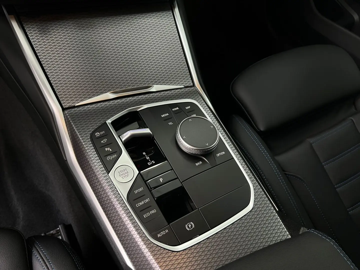 330 i xDrive M-Sport ACC HUD 360  KEYL AHK LED