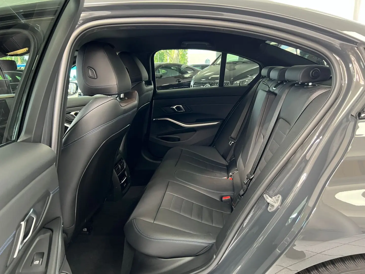 330 i xDrive M-Sport ACC HUD 360  KEYL AHK LED