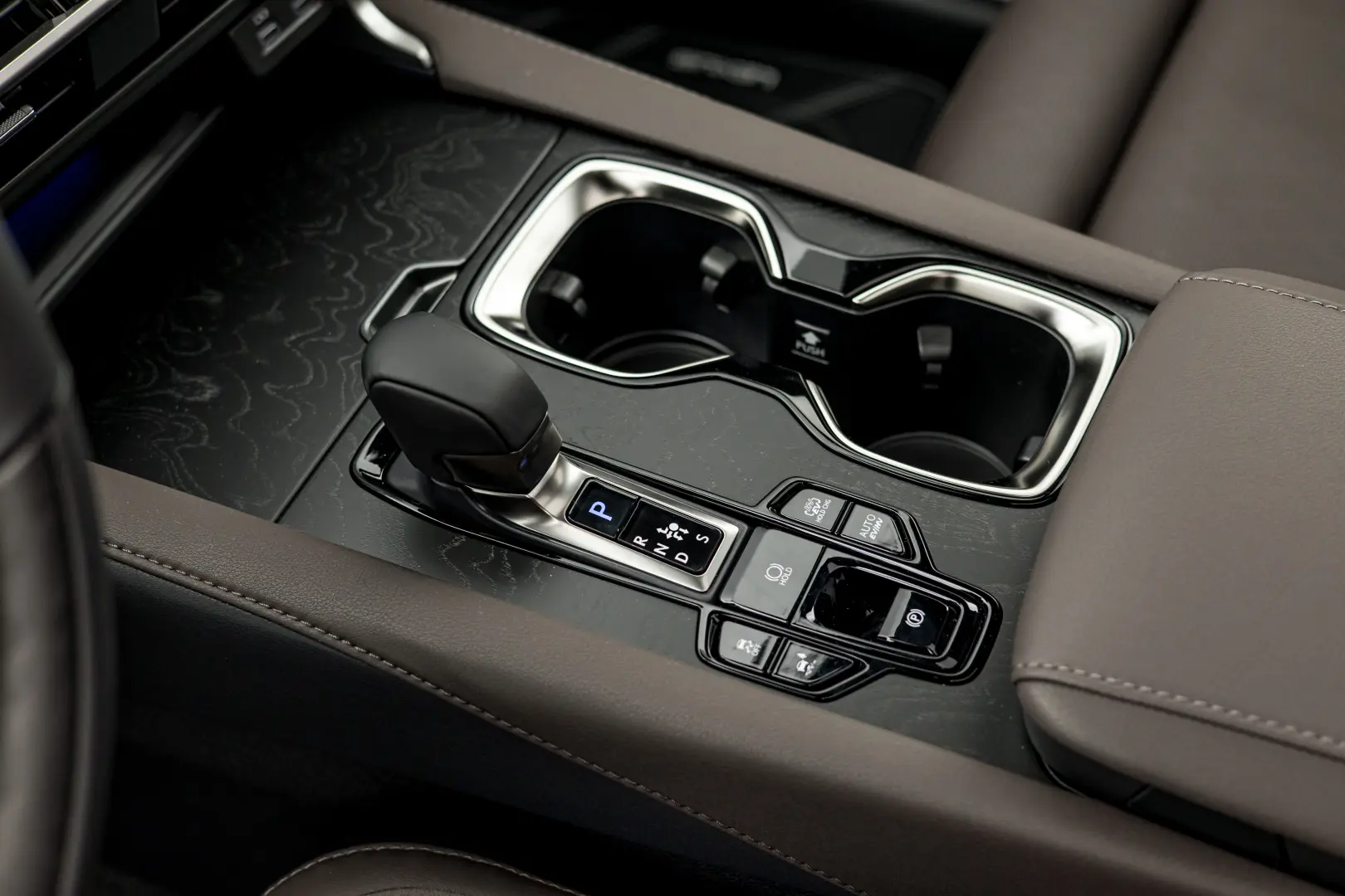 Lexus RX 450 – Echipare Luxury Full Options