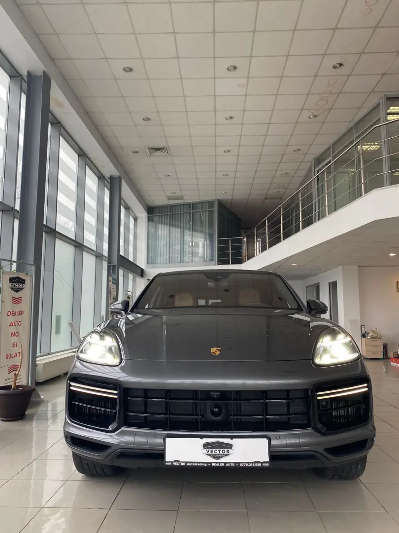 PORSCHE CAYENNE COUPE TURBO S e-Hybrid