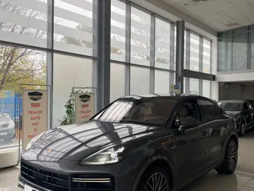 PORSCHE CAYENNE COUPE TURBO S e-Hybrid