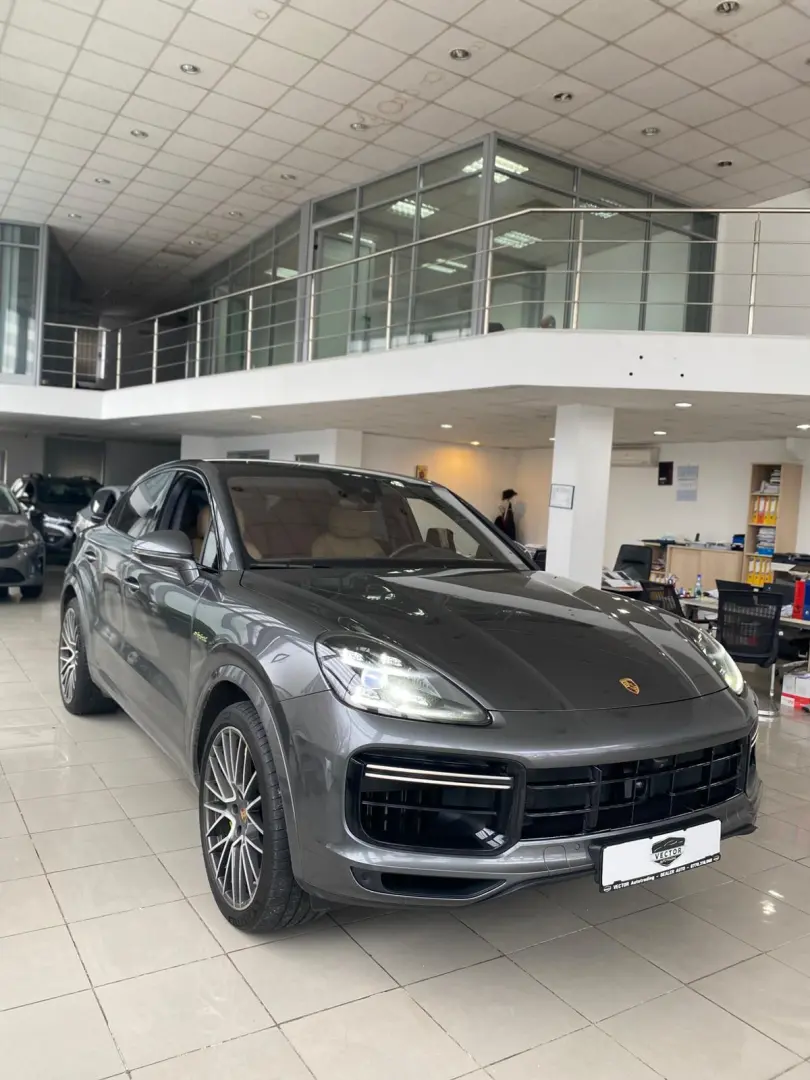 PORSCHE CAYENNE COUPE TURBO S e-Hybrid