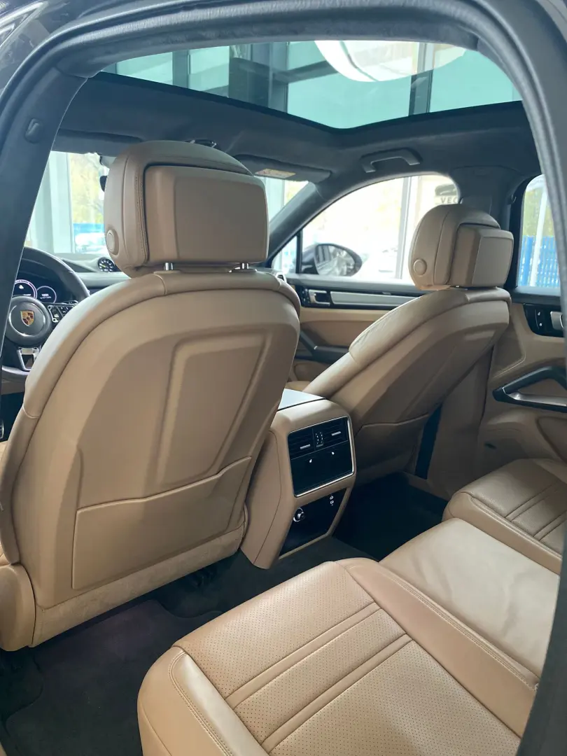 PORSCHE CAYENNE COUPE TURBO S e-Hybrid