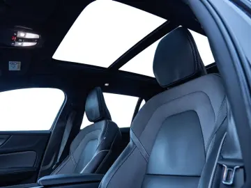 V60 B4 Plus Dark Pano Kam H-K