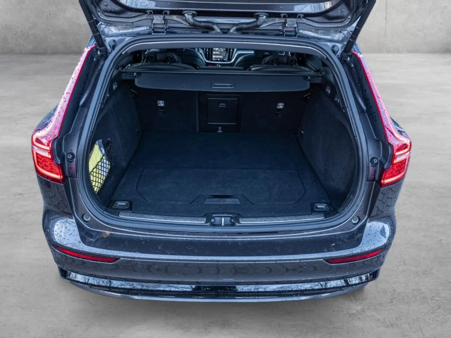 V60 B4 Plus Dark Pano Kam H-K