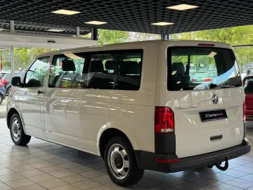 T6.1 Transporter Kombi lang FWD · AHK · 9 Sitzer