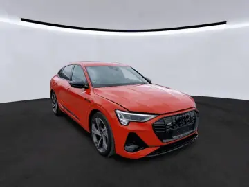 E-TRON SPORTBACK 55 S LINE BLACK 22Z DG-MTRX ACC