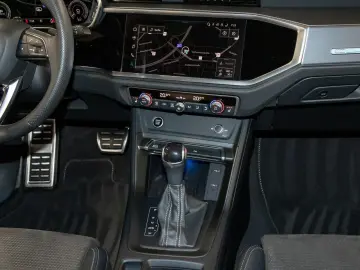 Q3 Sportback 45 TFSI e LED Navi virtCo Kamera