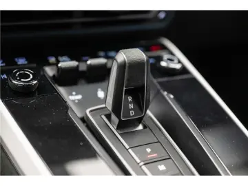 911 TYPE 992 DAKAR 3.0I 480 PDK .