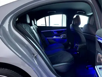 E 300 e AMG Line Superscreen Burmester4D Night