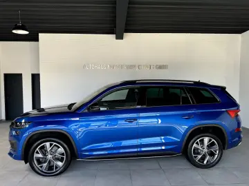 Kodiaq 2.0 TDI 4x4 Sportline 7 Sitzer Pano AHK